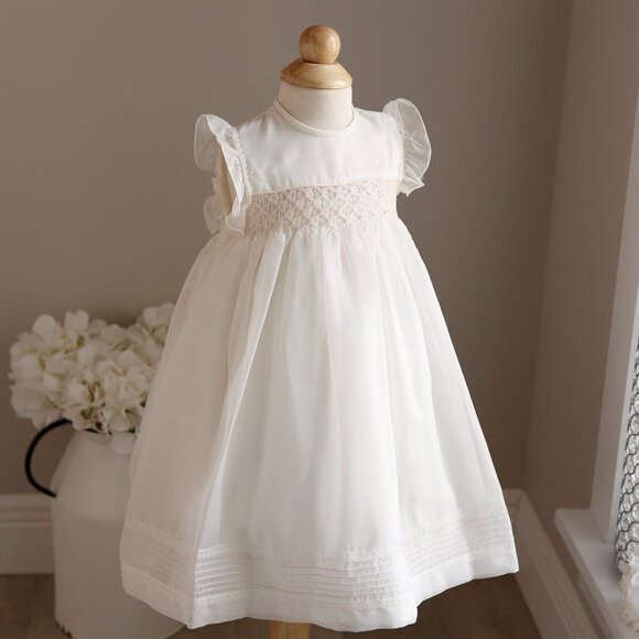 Ivory Smocked Dress & Bonnet Set Organza Special Occasion Portrait Boutique NWT - Picture 2 of 7